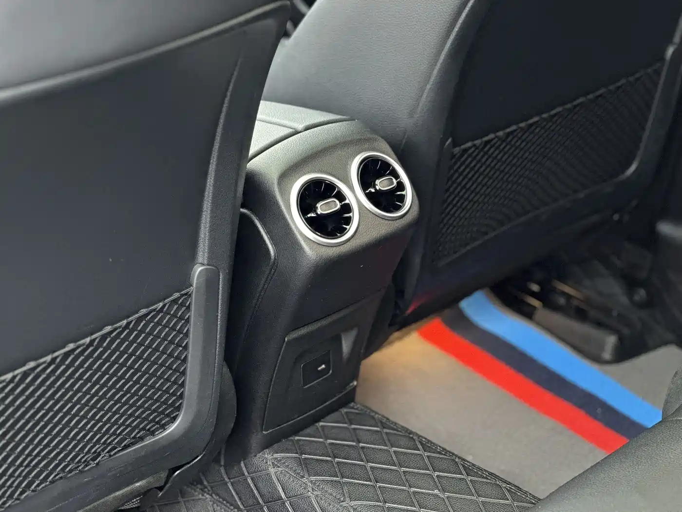 Mercedes-Benz A-Class 2022 A 200 L Sport Sedan Style фото 10