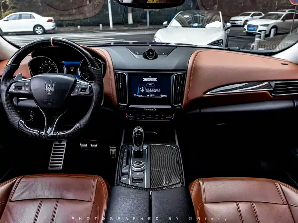 صورة 4 - Maserati Levante