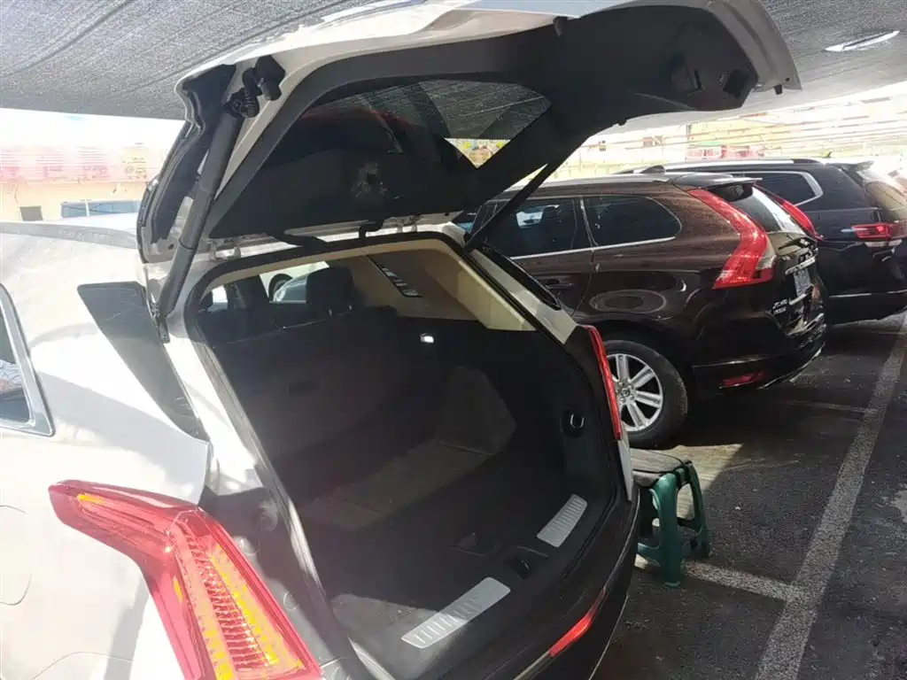 Cadillac XT5 2018 25T Luxury фото 19