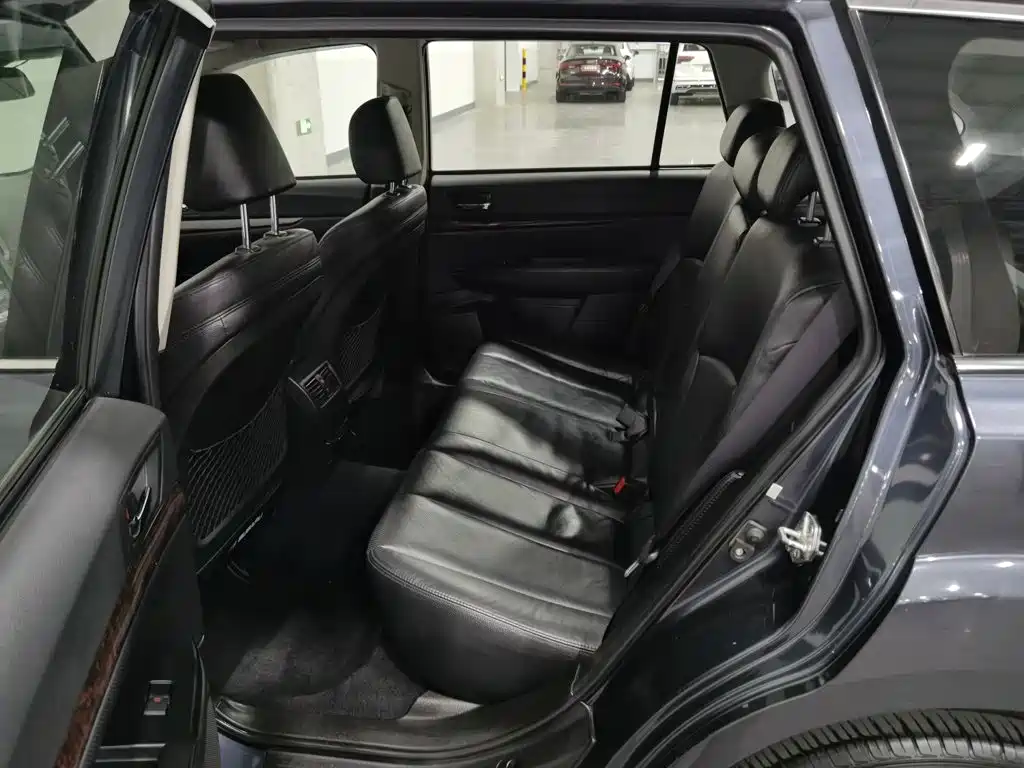 Photo 15 - Subaru Outback