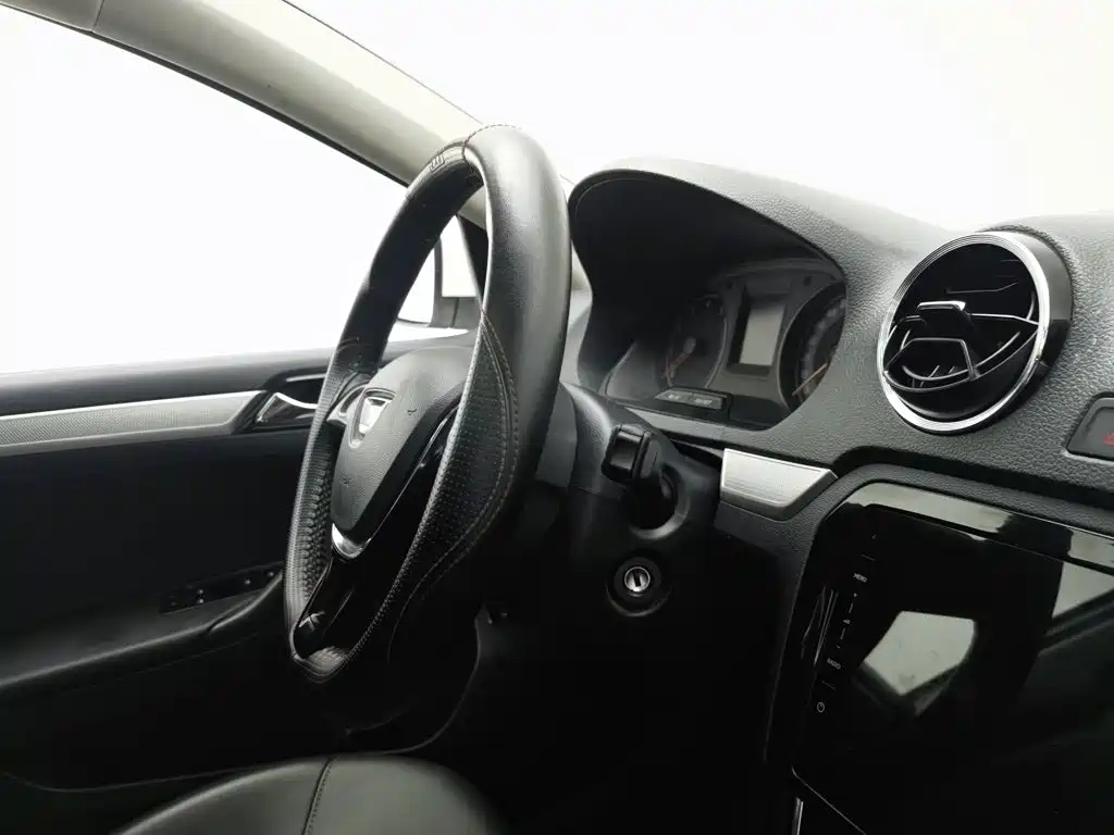 Фото 22 - Jetta VA3