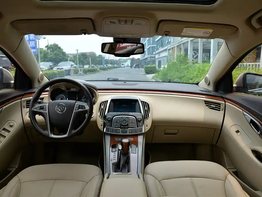 Buick LaCrosse 2013 2012 2.4L SIDI Luxury Edition