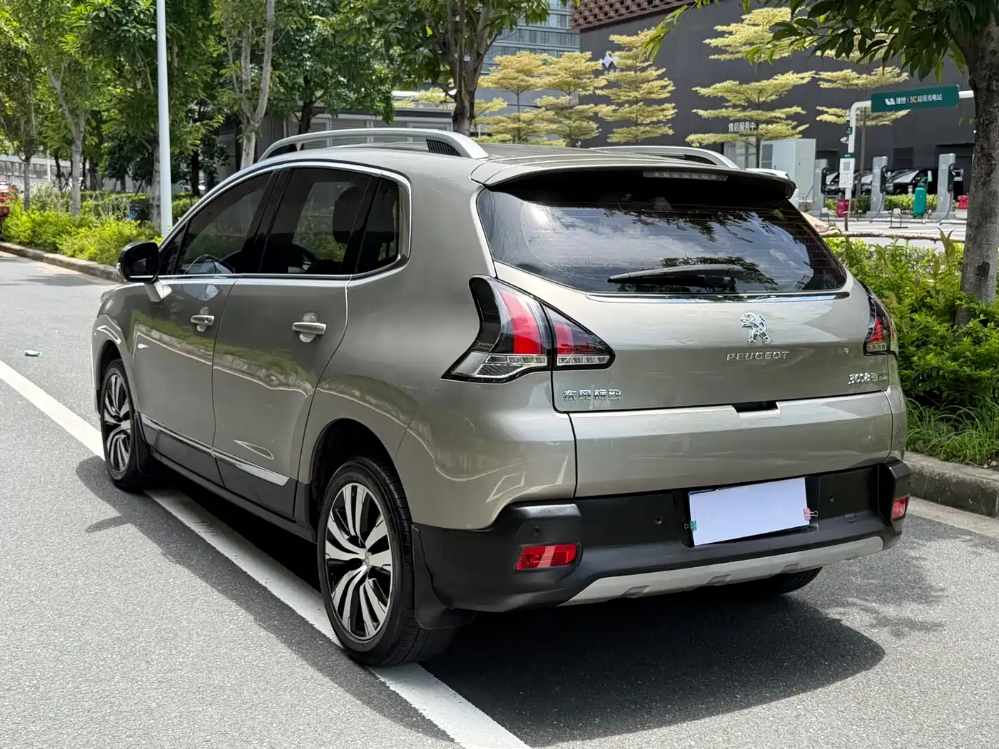 Peugeot 3008 2017 2016 1.6THP Automatic Trend Edition