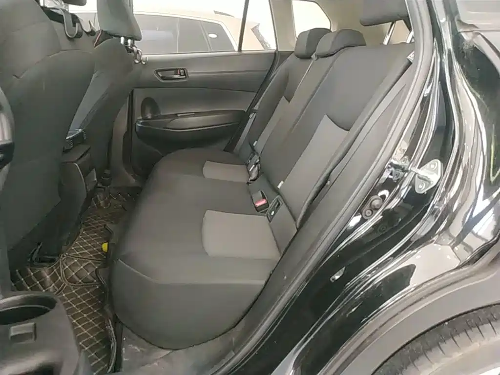 Toyota Frontlander 2023 2.0L CVT Elite Edition фото 17