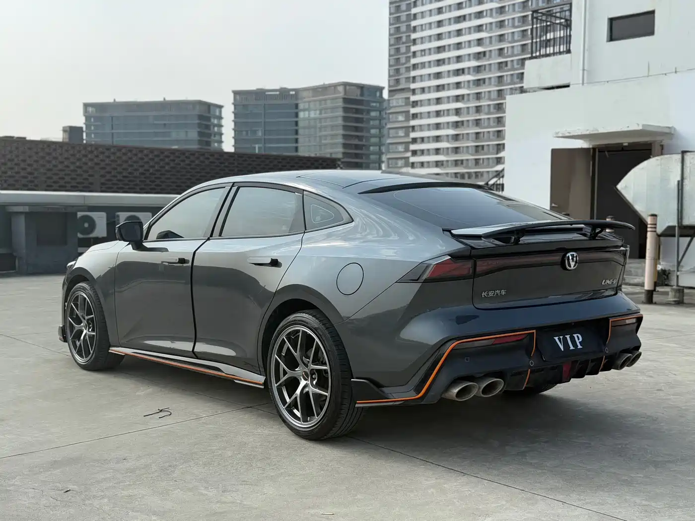 CHANGAN UNI-V