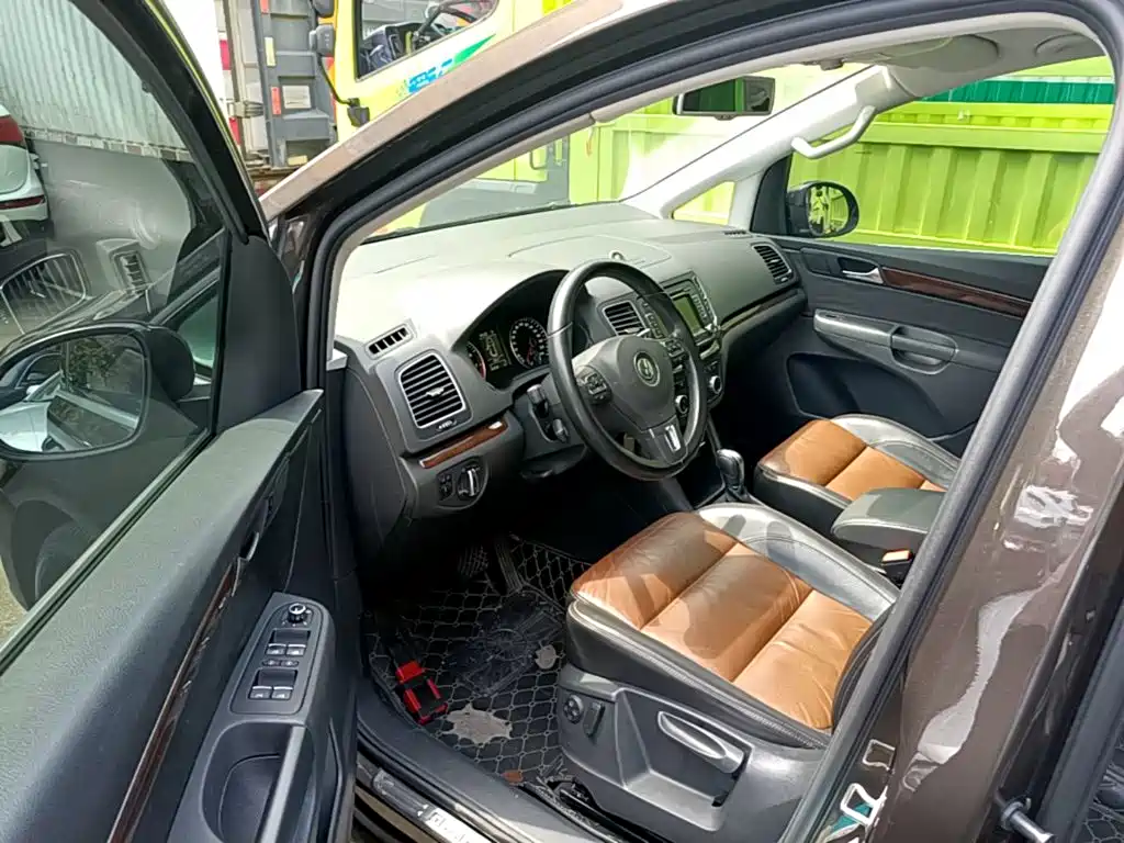 Volkswagen Sharan 2015 2013 1.8TSI Comfort