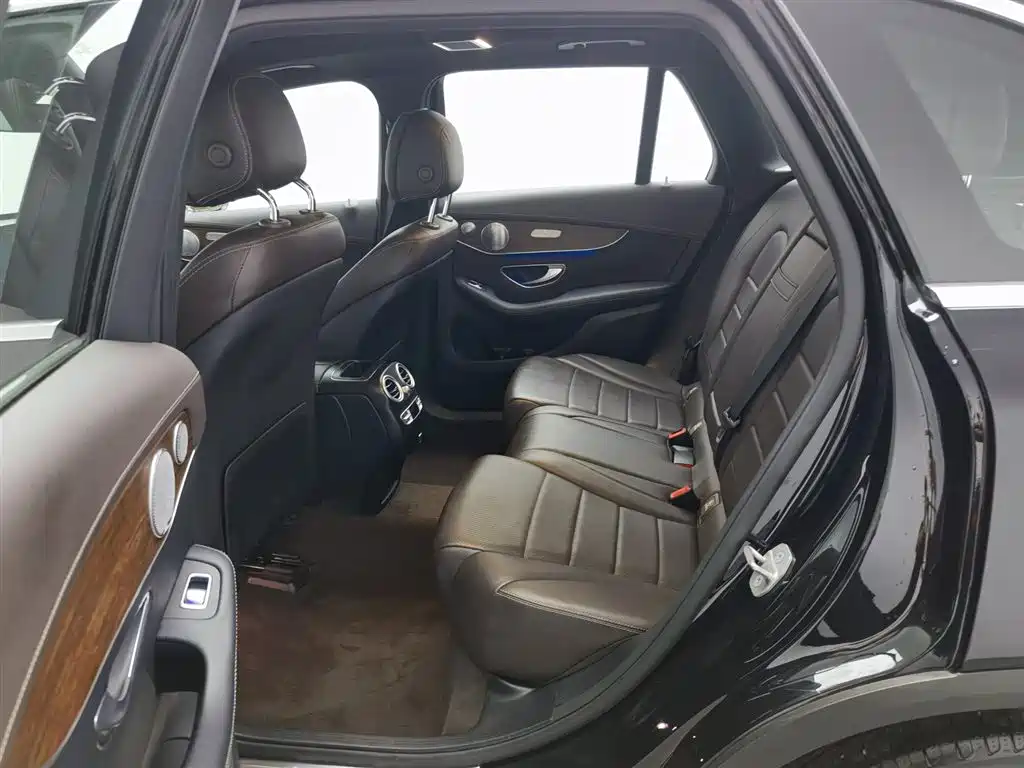 Mercedes-Benz GLC 2021 GLC 300 L 4MATIC Sporty фото 15