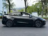 Фото 4 - Tesla Model Y