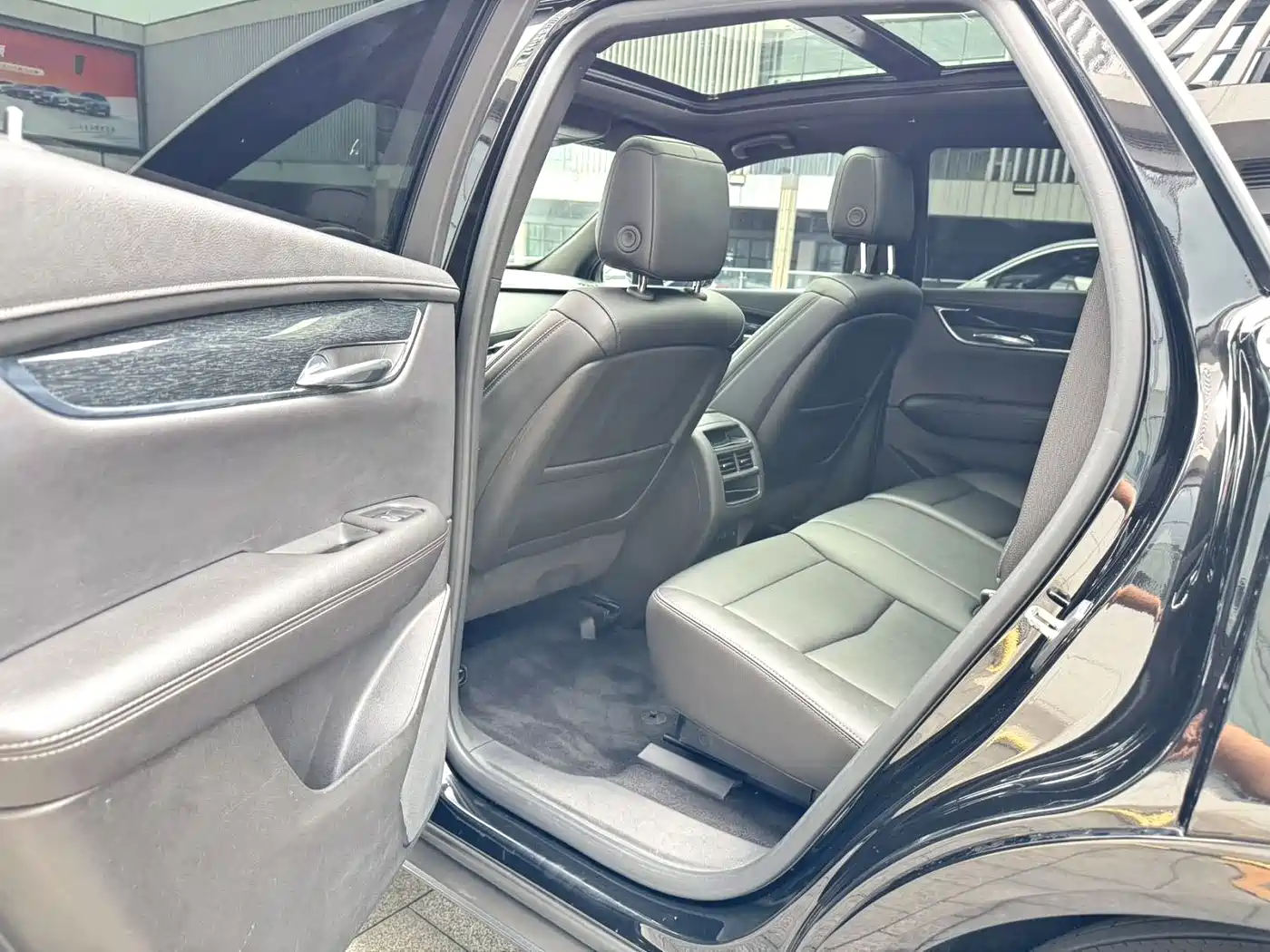 Cadillac XT5 2021 2.0T 2WD Luxury Edition фото 8
