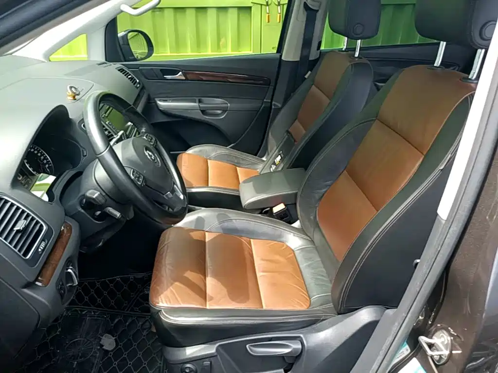 Volkswagen Sharan 2015 2013 1.8TSI Comfort