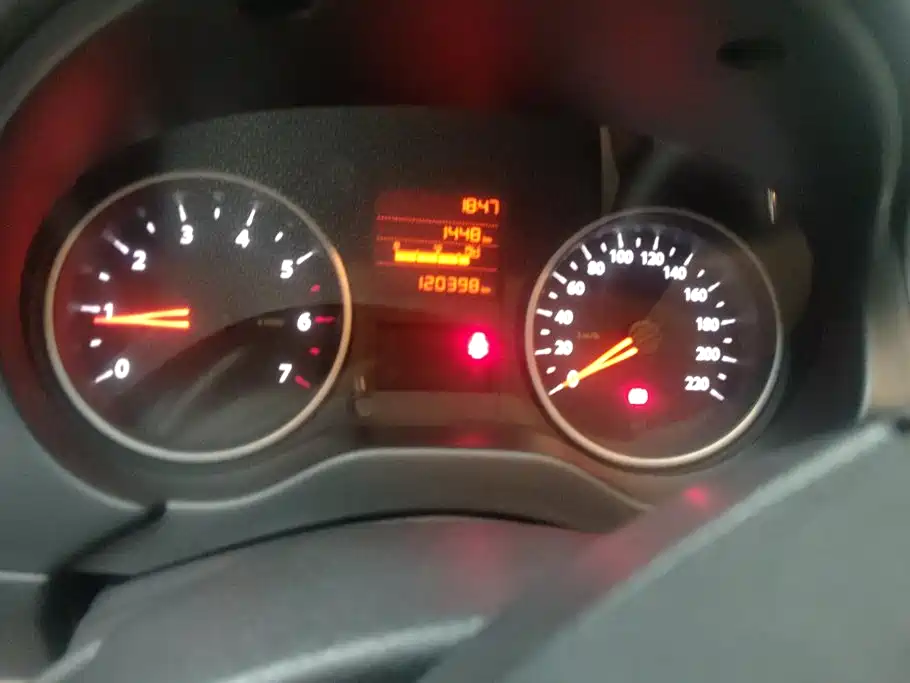 Dongfeng Aeolus L60 2016 2015 1.6L Manual New Dynamic Type