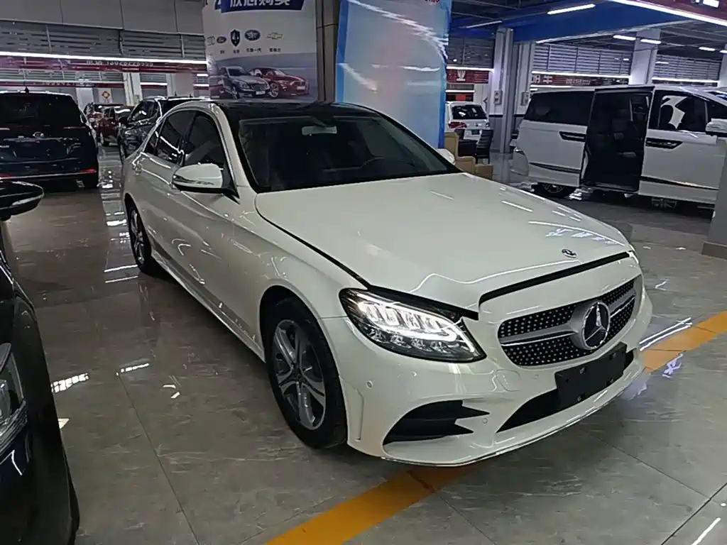 Mercedes-Benz C-Class 2019 Facelift C 260 L Sport фото 4