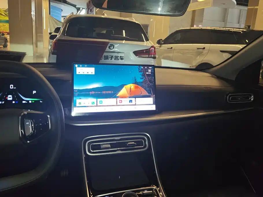 Geely Galaxy Galaxy Stellar 6 2025 2025 60km Voyager Edition