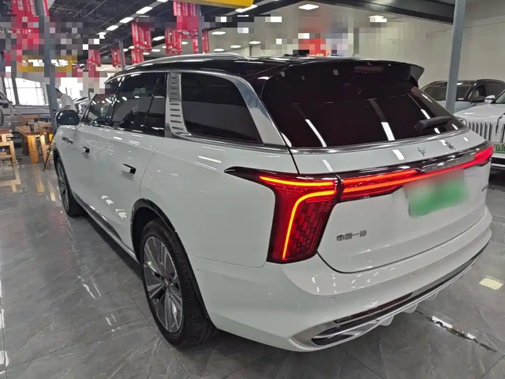 Hongqi E-HS9 2023 2022 690km Qi Xiang Edition (6-seater)