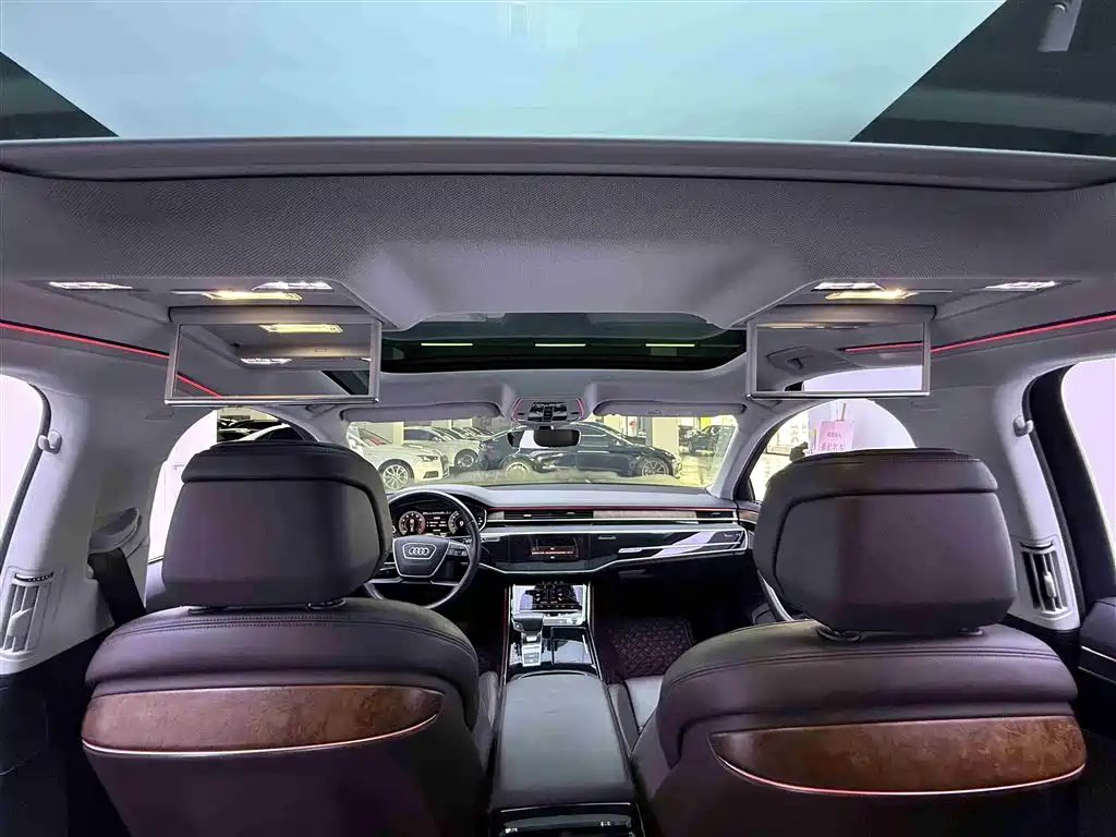 Audi A8 2018 A8L 55 TFSI quattro Launch Premium фото 16