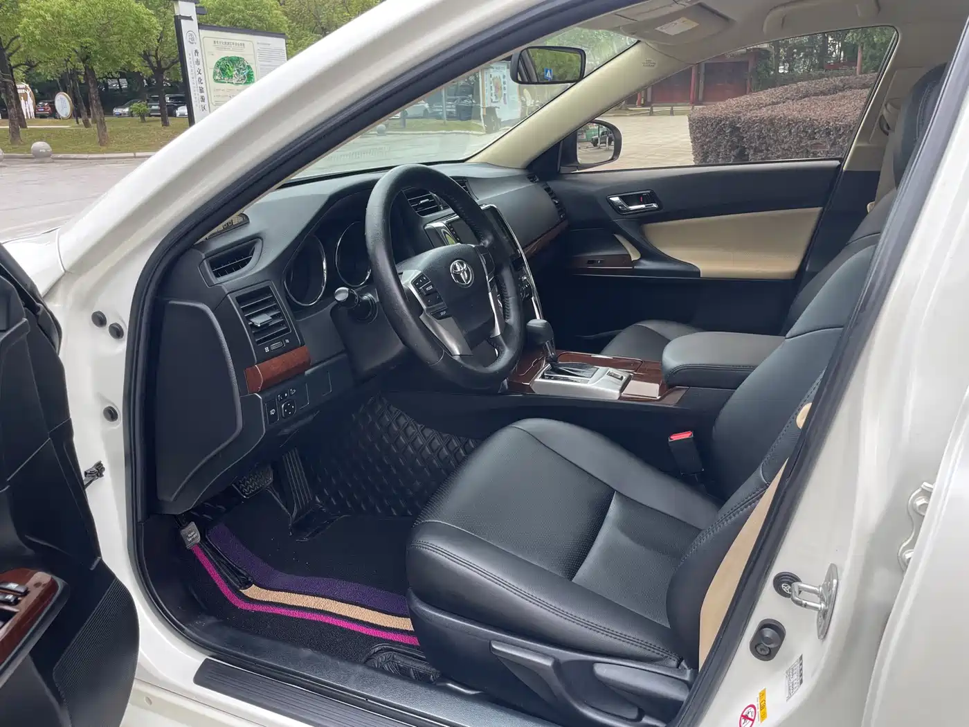 Toyota Reiz 2013 2.5S Elite Edition фото 11
