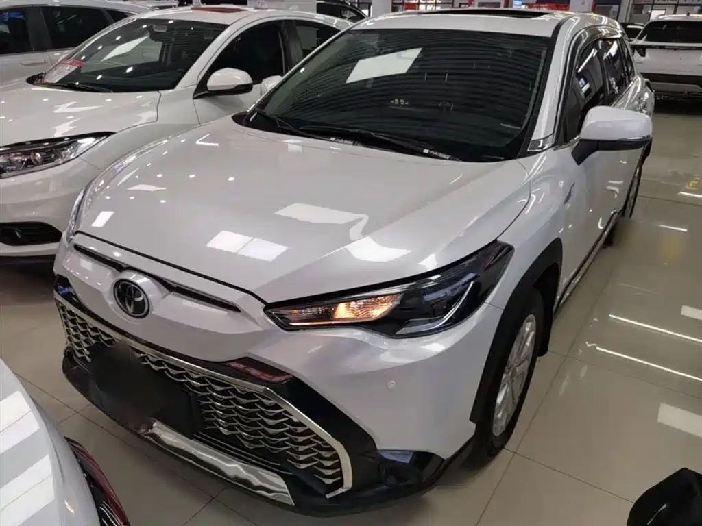 Toyota Frontlander 2023 2.0L CVT Leading Edition фото 2