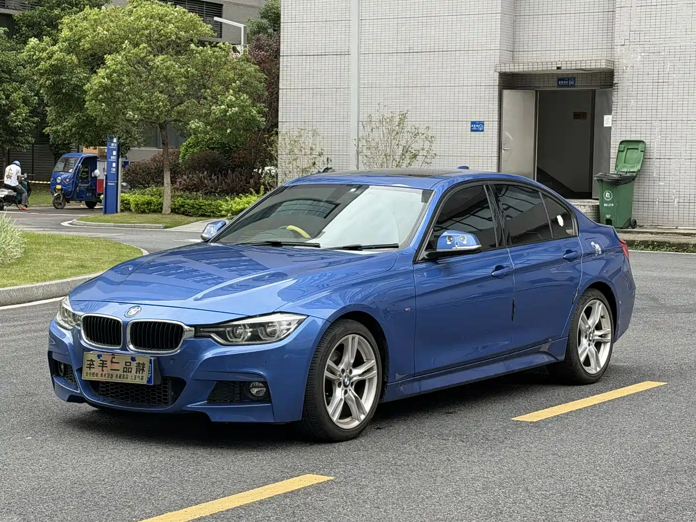 BMW 3 Series 2018 320i M Sport Package фото 3