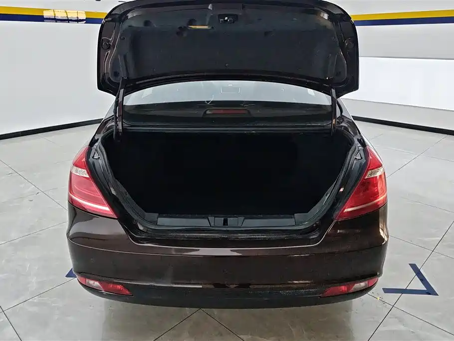 GEELY AUTOMOBILE EMGRAND