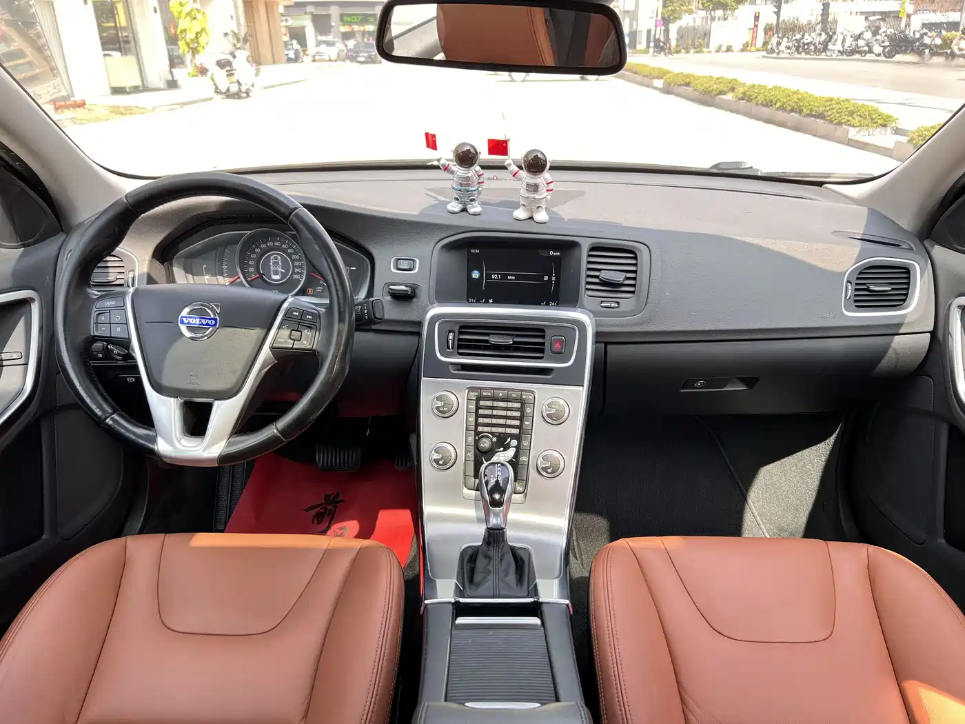 Фото 5 - Volvo S60