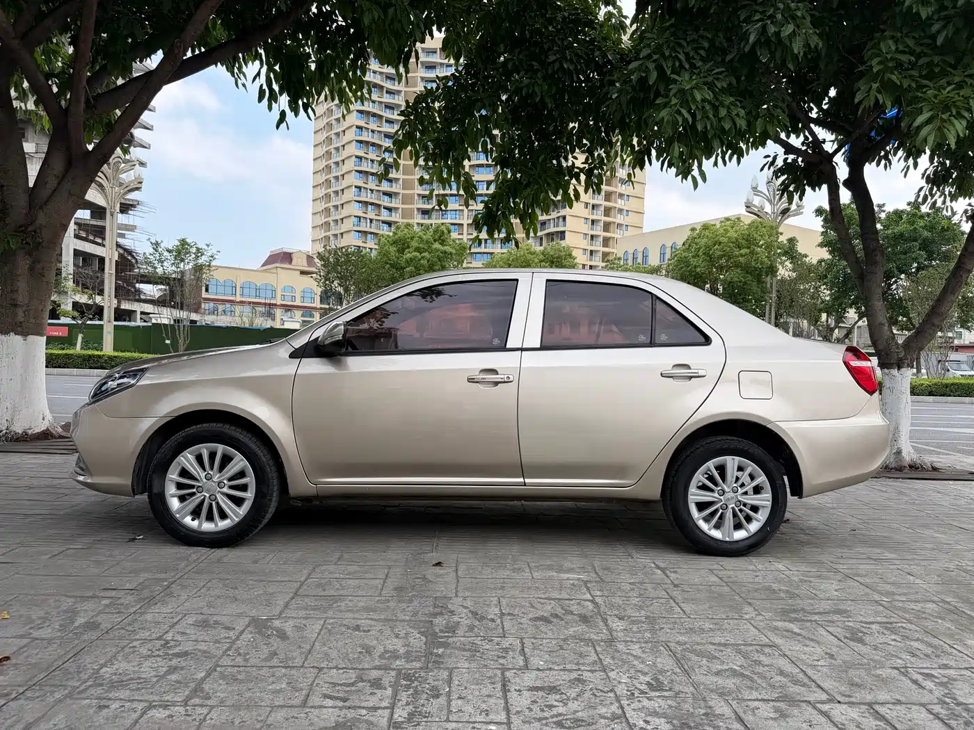 Geely King Kong 2018 2017 1.5L Manual Value Edition