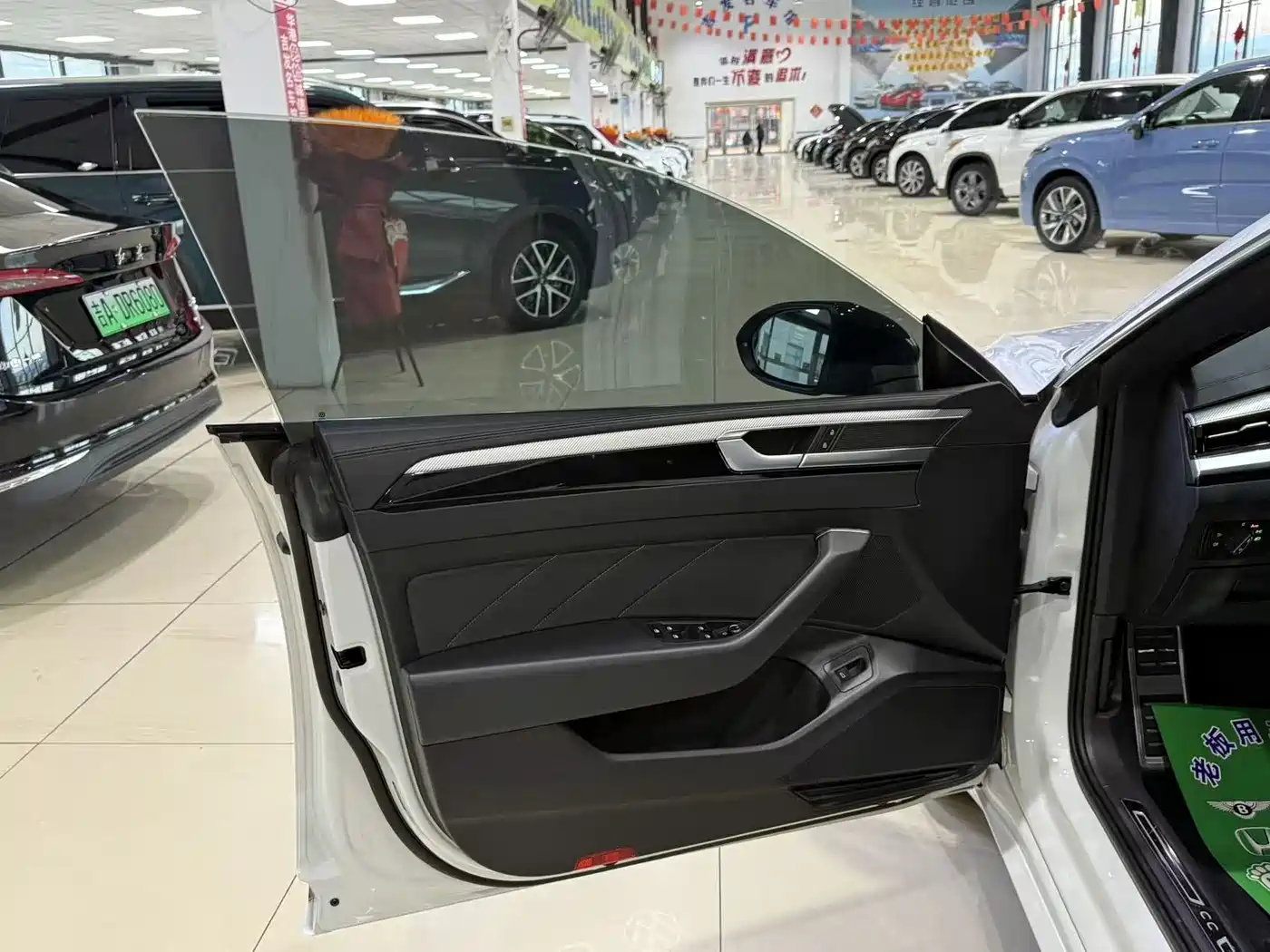 Volkswagen FAW-Volkswagen CC 2021 380TSI Eye-catching Edition фото 9
