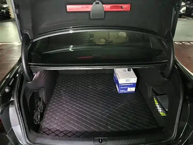 Audi A4L 2020 40 TFSI Luxury Dynamic — фото 5