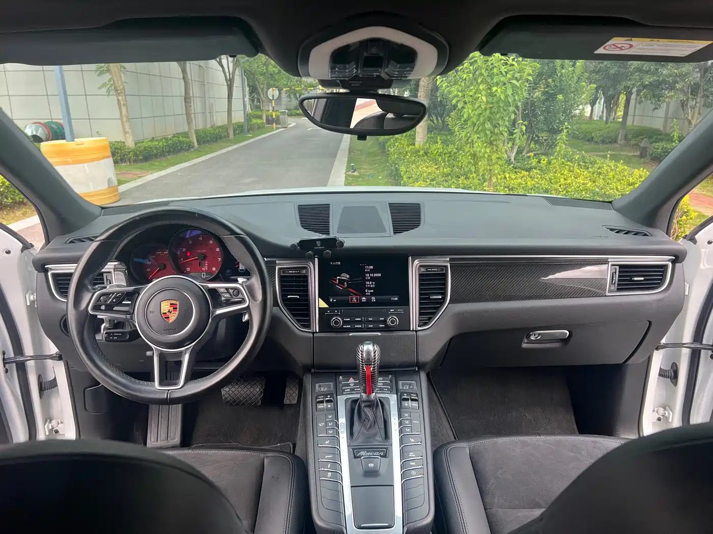 Porsche Macan 2017 Macan 2.0T фото 5