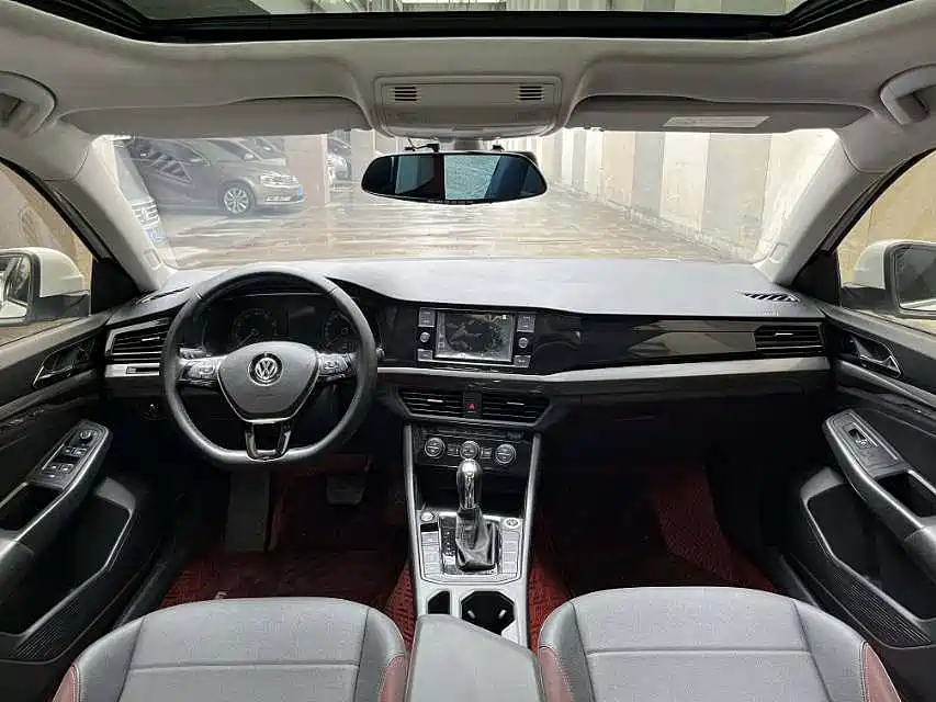 Volkswagen Bora 2019 Facelift 280TSI DSG Elite China VI фото 7