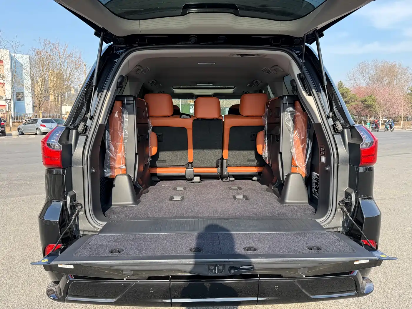 Lexus LX 2019 570 Prestige Luxury Edition фото 15