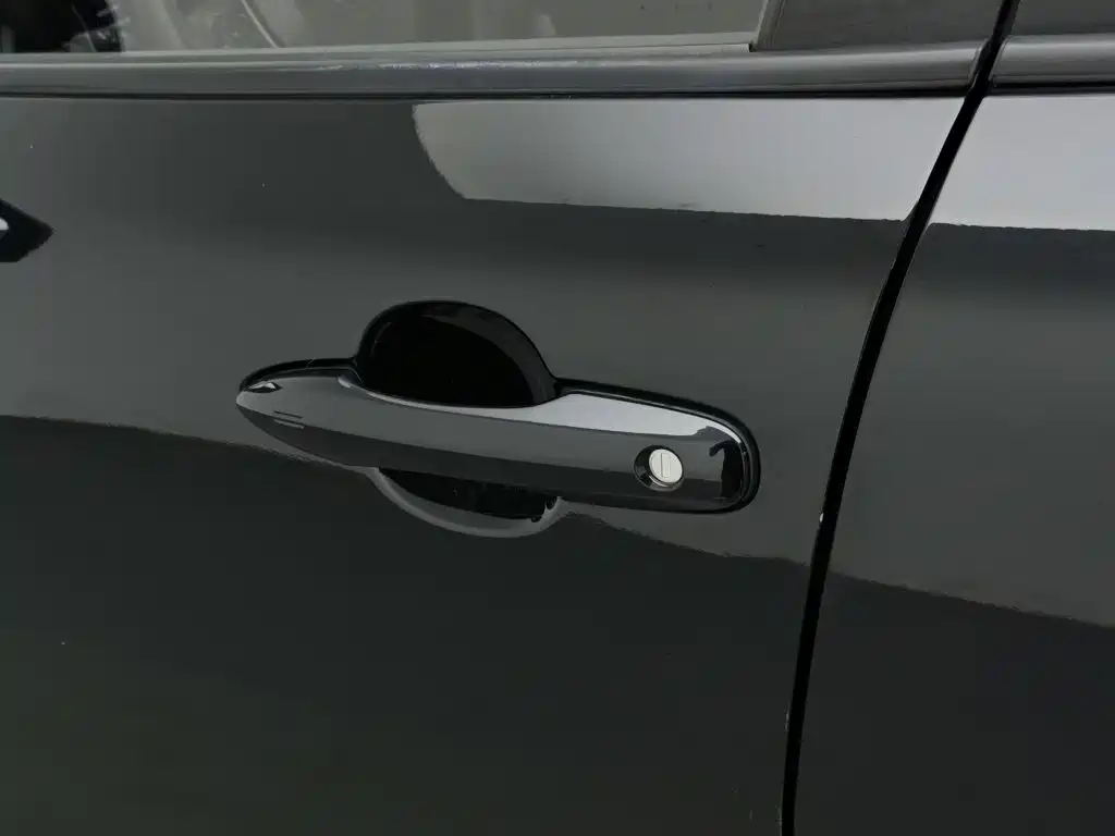 صورة 18 - Toyota Frontlander