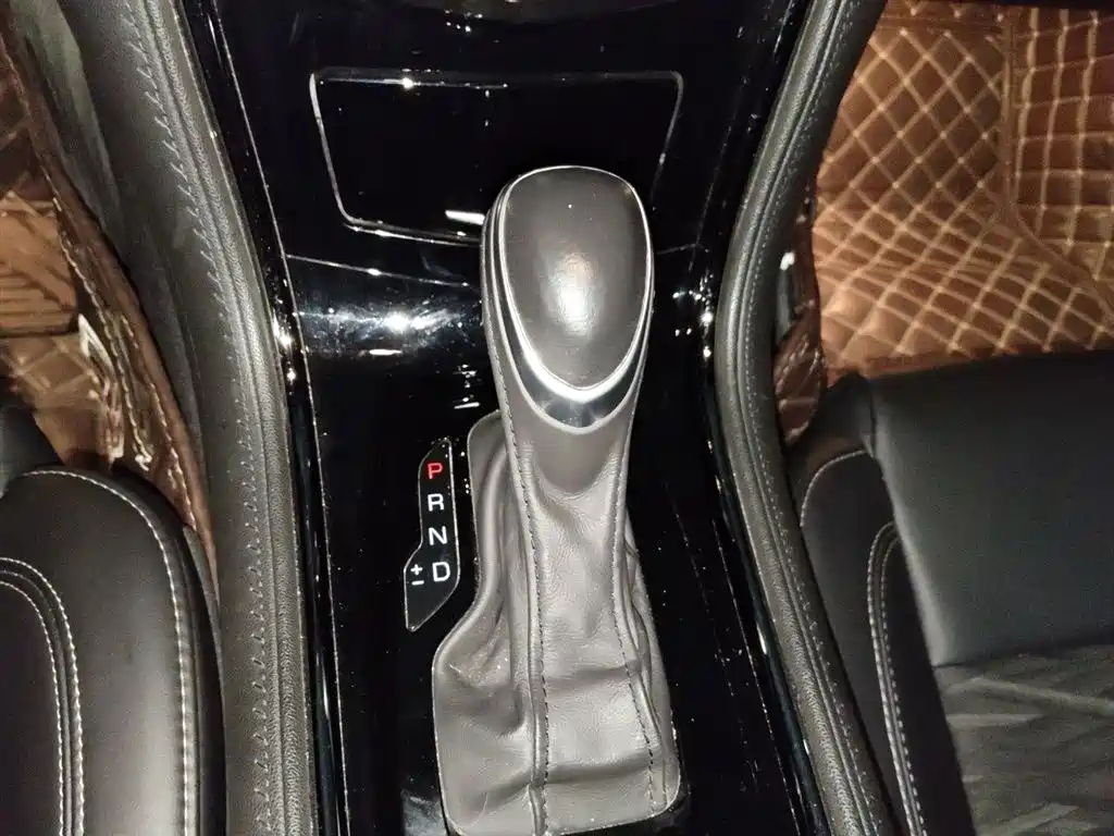 Cadillac ATS-L 2017 28T Technology фото 7