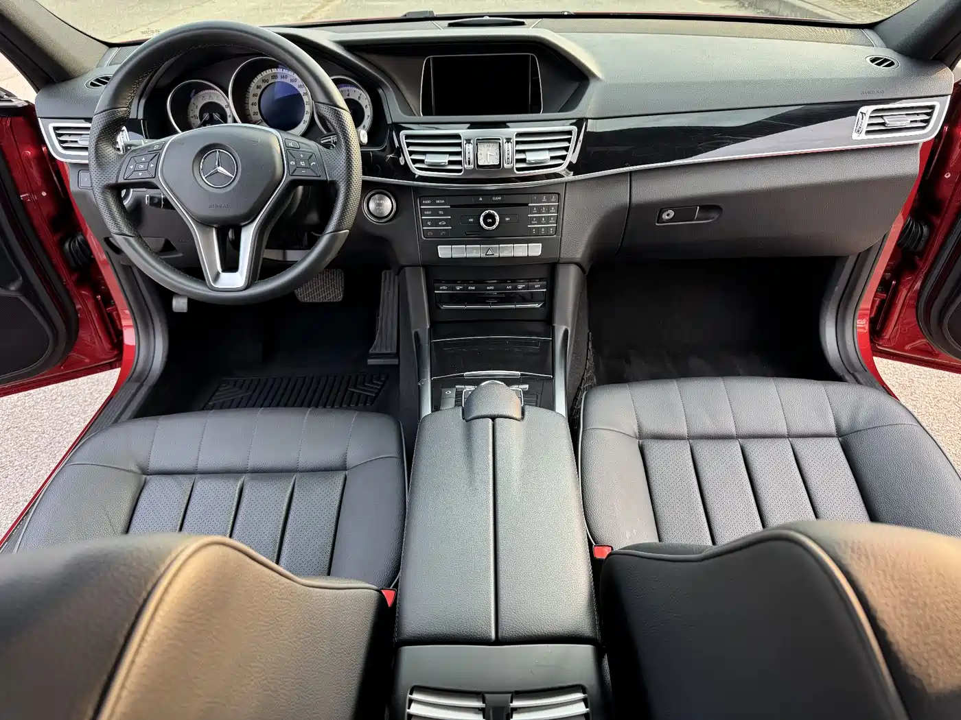 Mercedes-Benz E-Class 2015 E 260 L Sport фото 8
