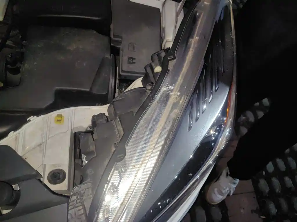 Ford Kuga 2019 2018 EcoBoost 180 FWD Wing