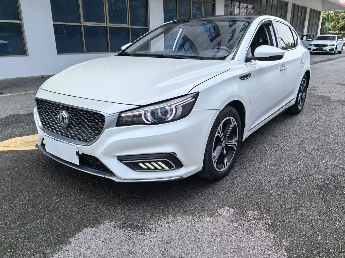 MG MG6 2018 2017 20T Automatic Luxury Smart Connect Version (China V)
