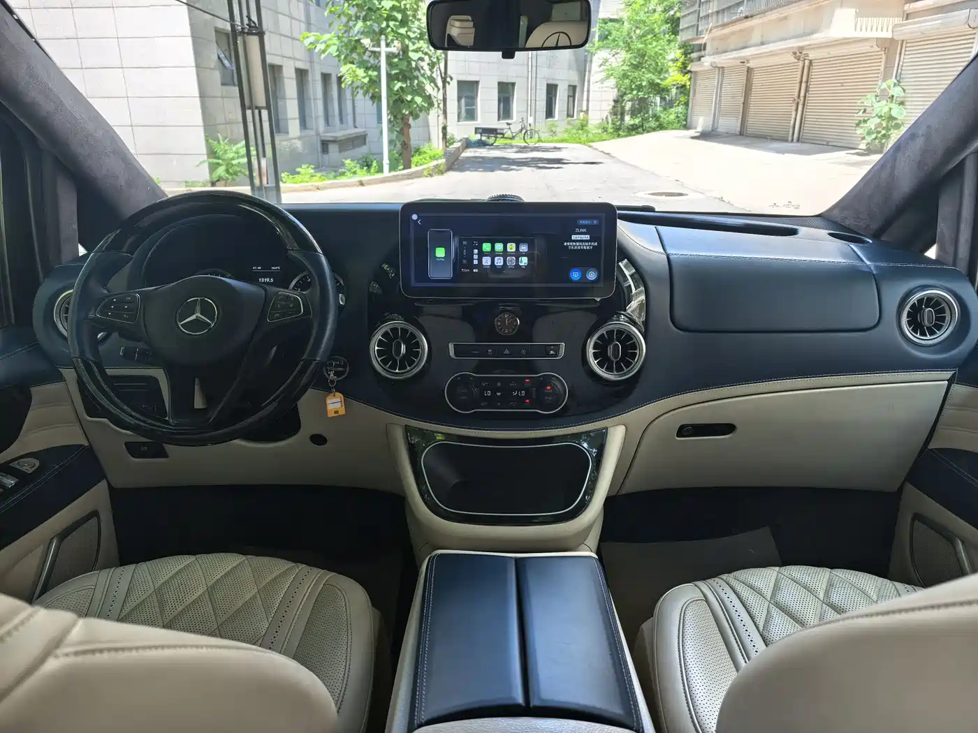 Mercedes-Benz Vito 2021 2.0T Elite 7-Seater фото 13
