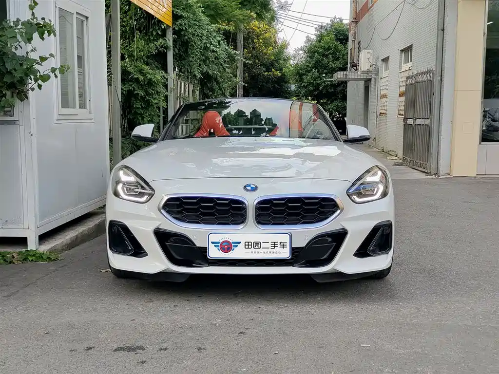 BMW Z4 2024 2023 sDrive 25i M Sport Package