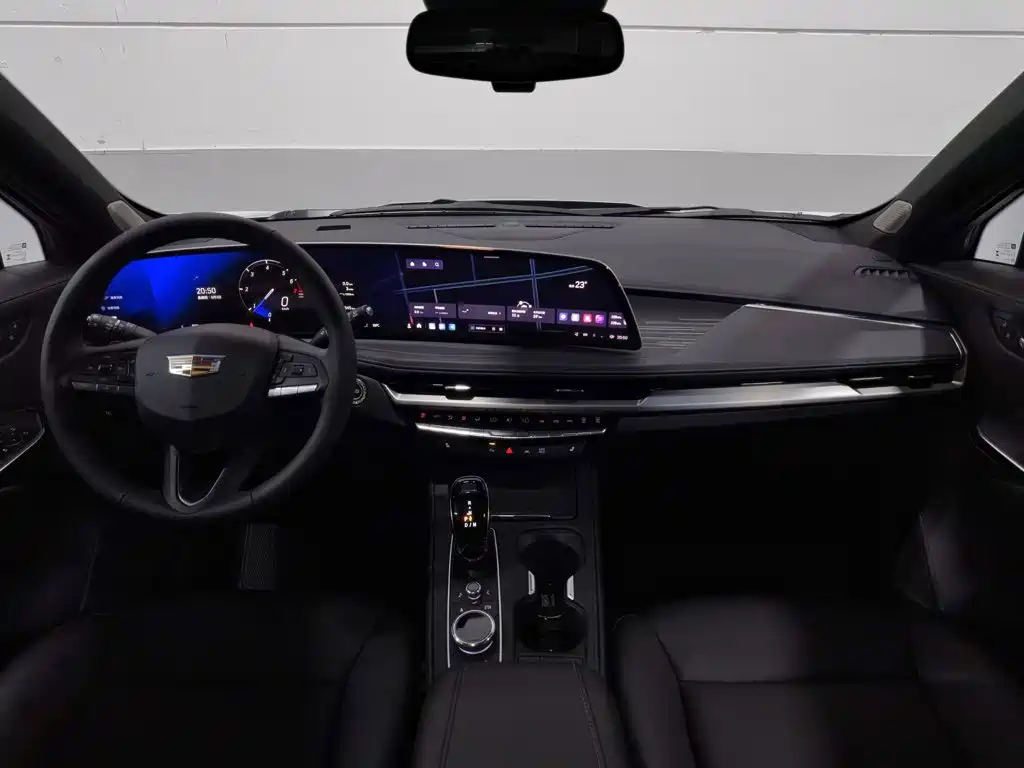 2026 Cadillac XT4