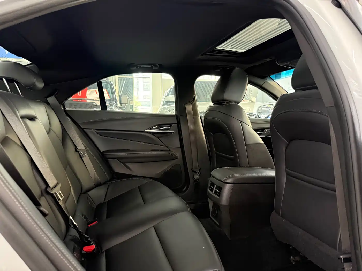 Cadillac CT4 2020 28T Fashion Edition фото 9