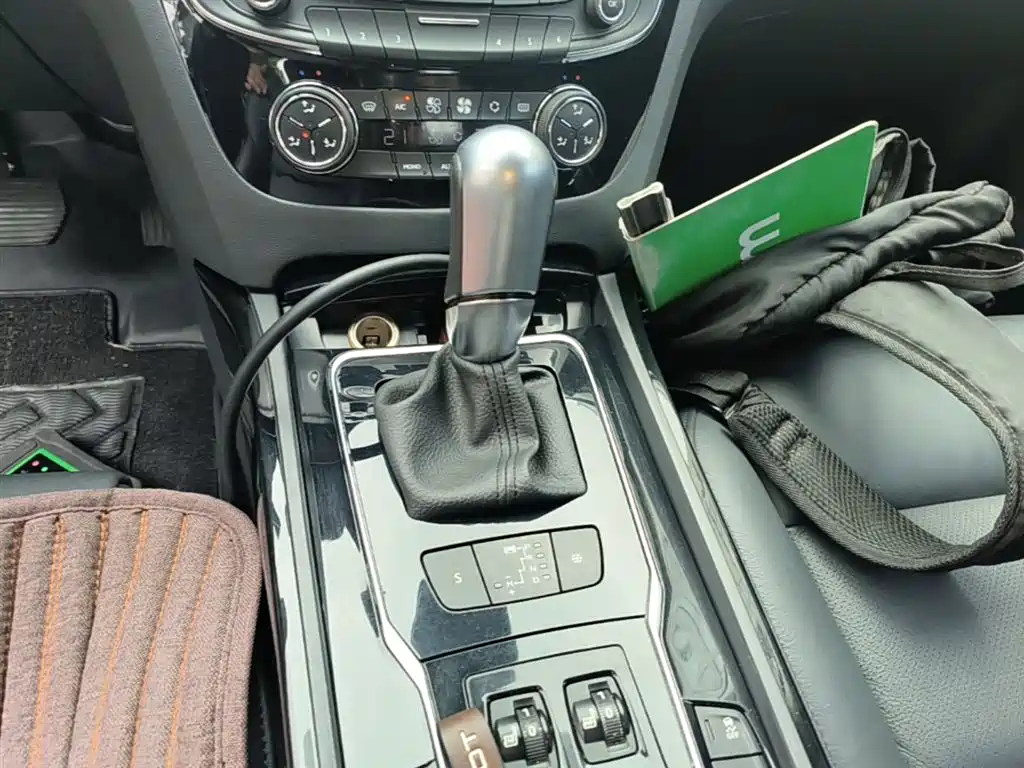 Peugeot 508 2015 1.6THP Auto Excellence Edition фото 14