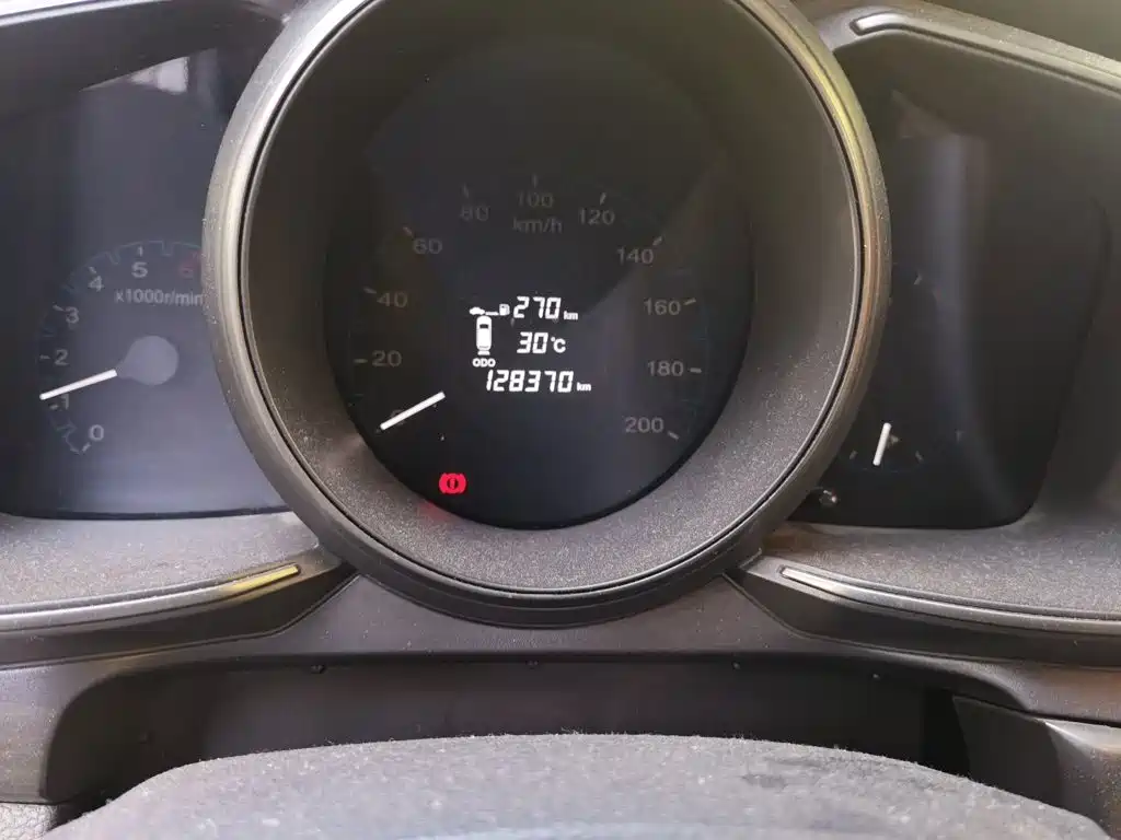 Changan Oshan Changan Oushang CX70 2017 2016 1.6L Manual Luxury