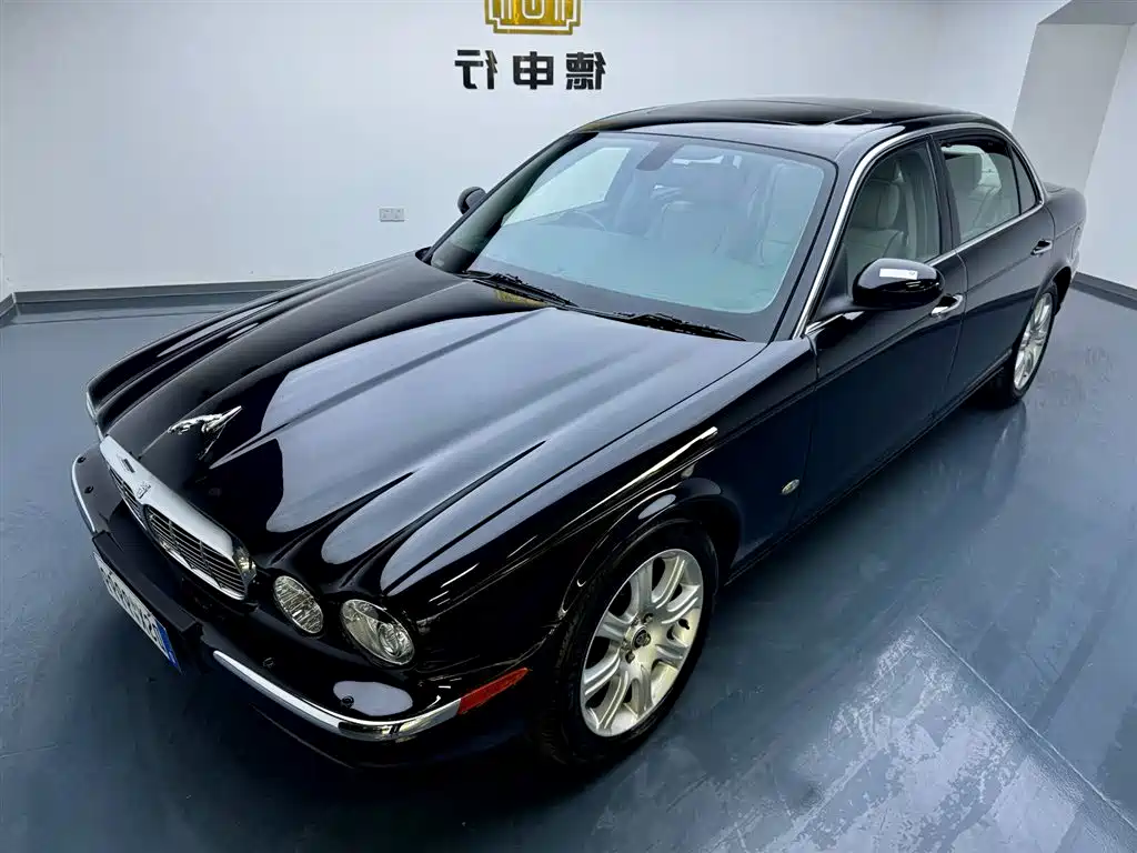 Jaguar XJ 2005 Model XJ8L 4.2 фото 7