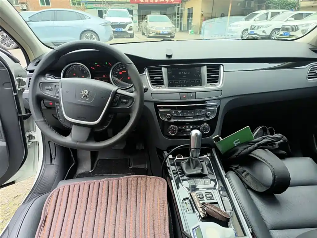 Peugeot 508 2015 1.6THP Auto Excellence Edition фото 10