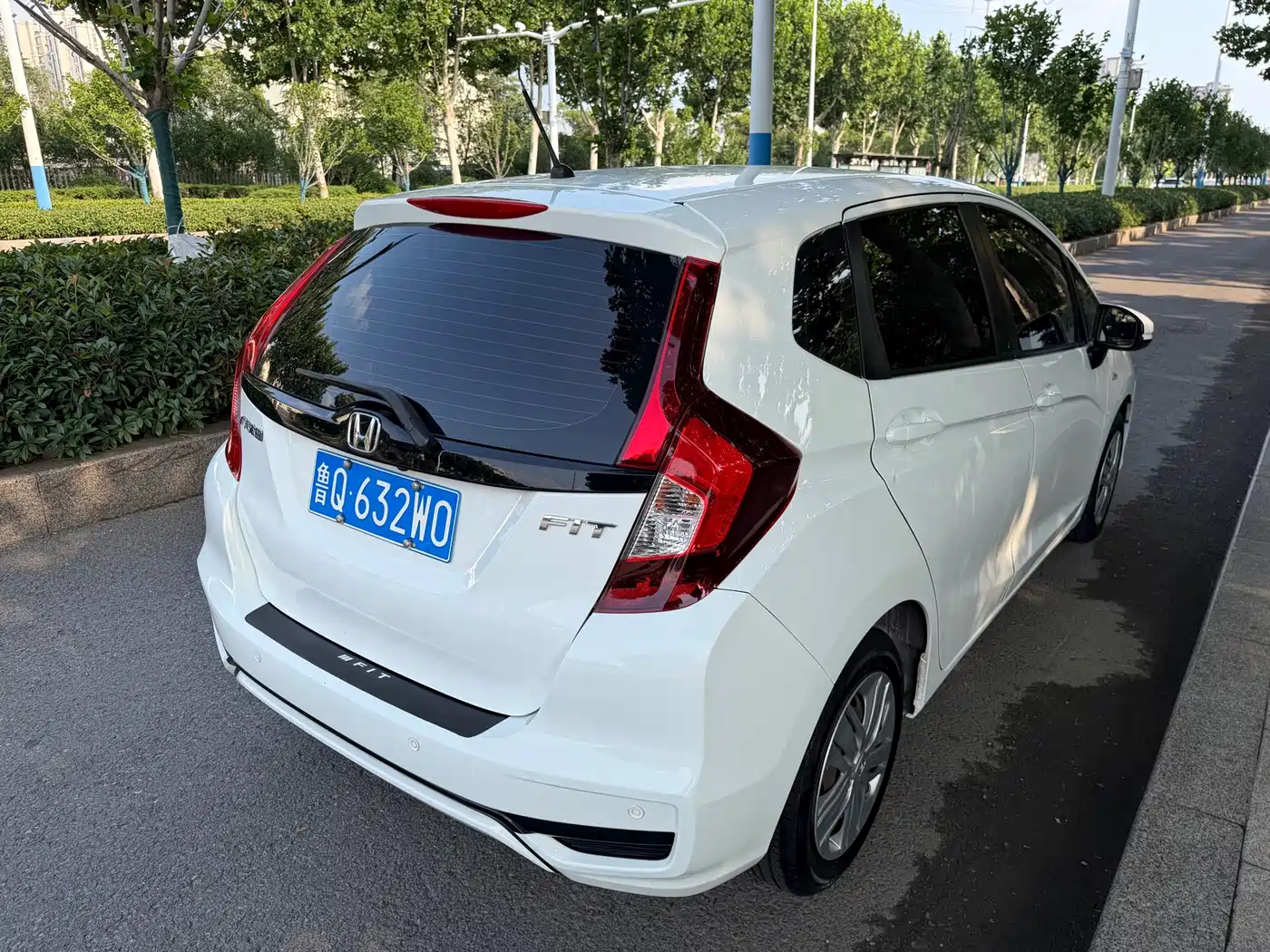 Photo 10 - Honda Fit