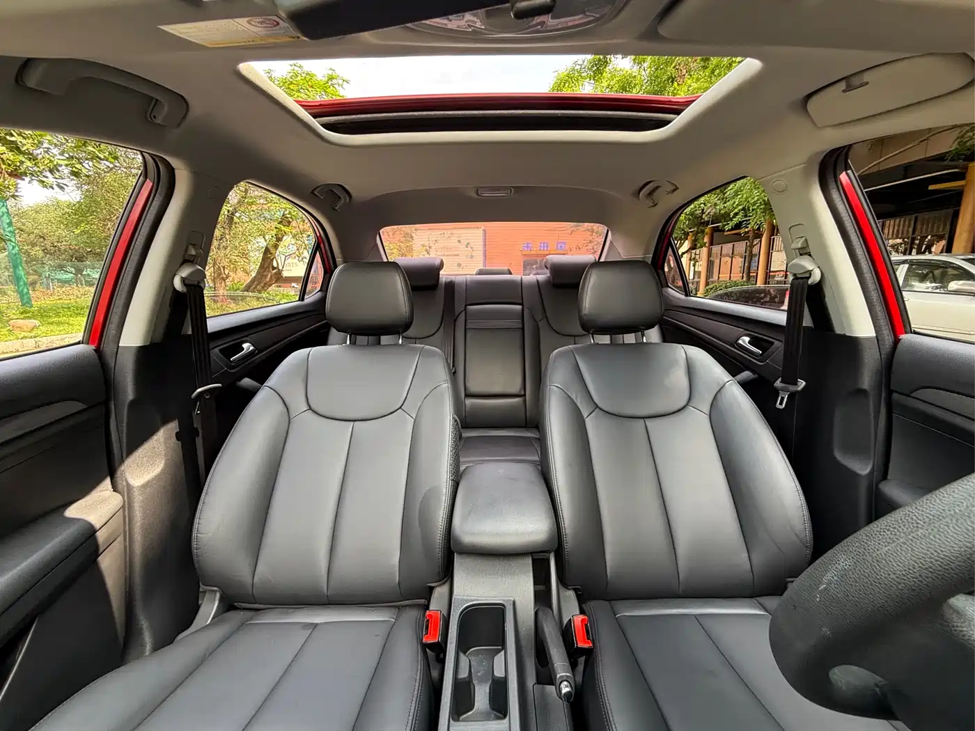 Roewe 360 2016 2015 1.5L Automatic Luxury