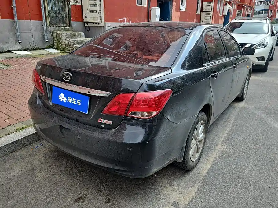 2015 BYD L3