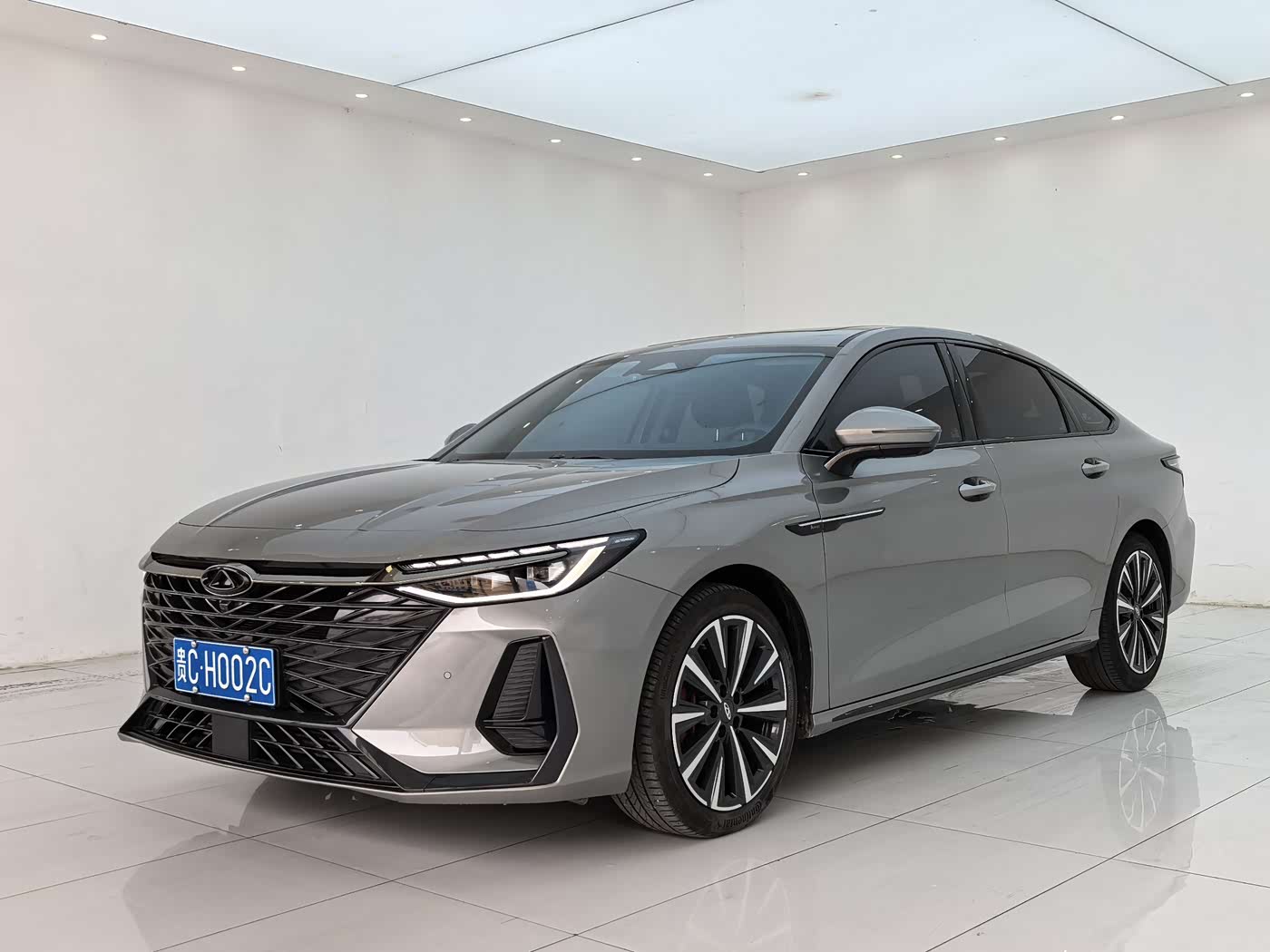 Chery Arrizo 8