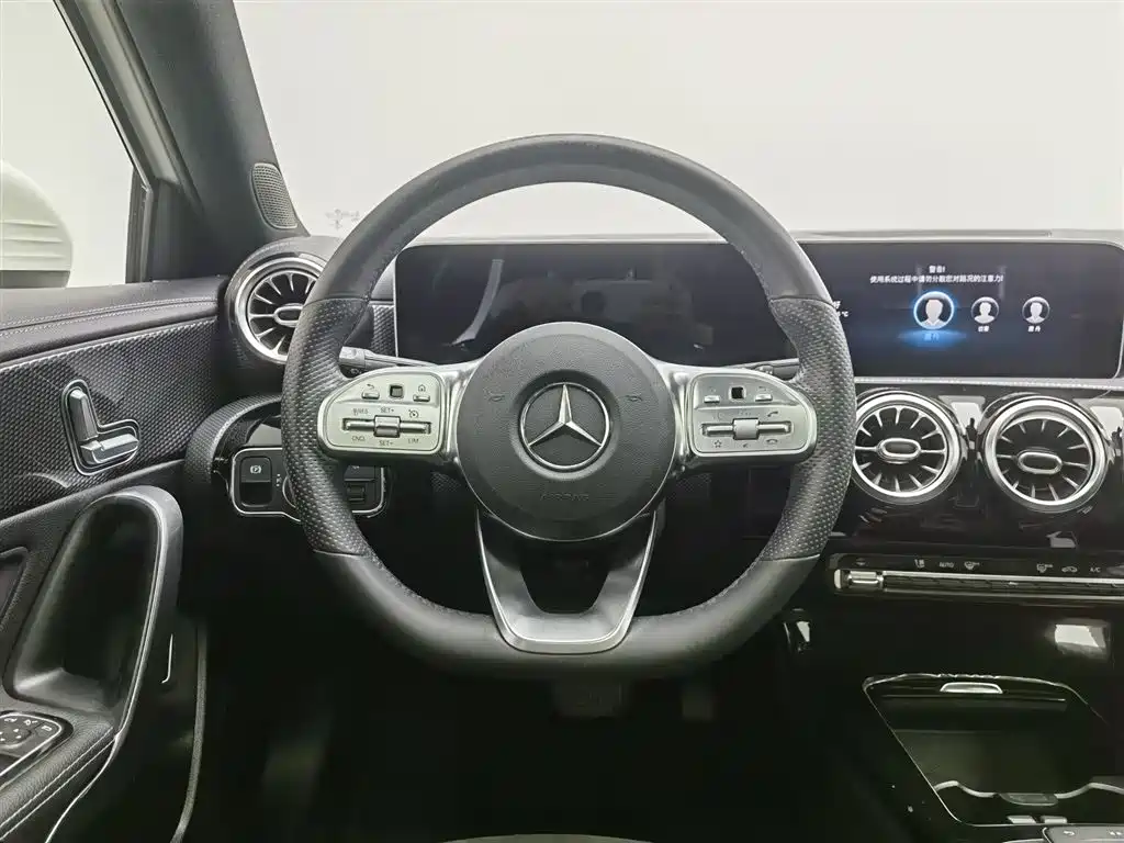 Mercedes-Benz A-Class 2020 Facelift A 200 L Sport Sedan Fashion фото 11