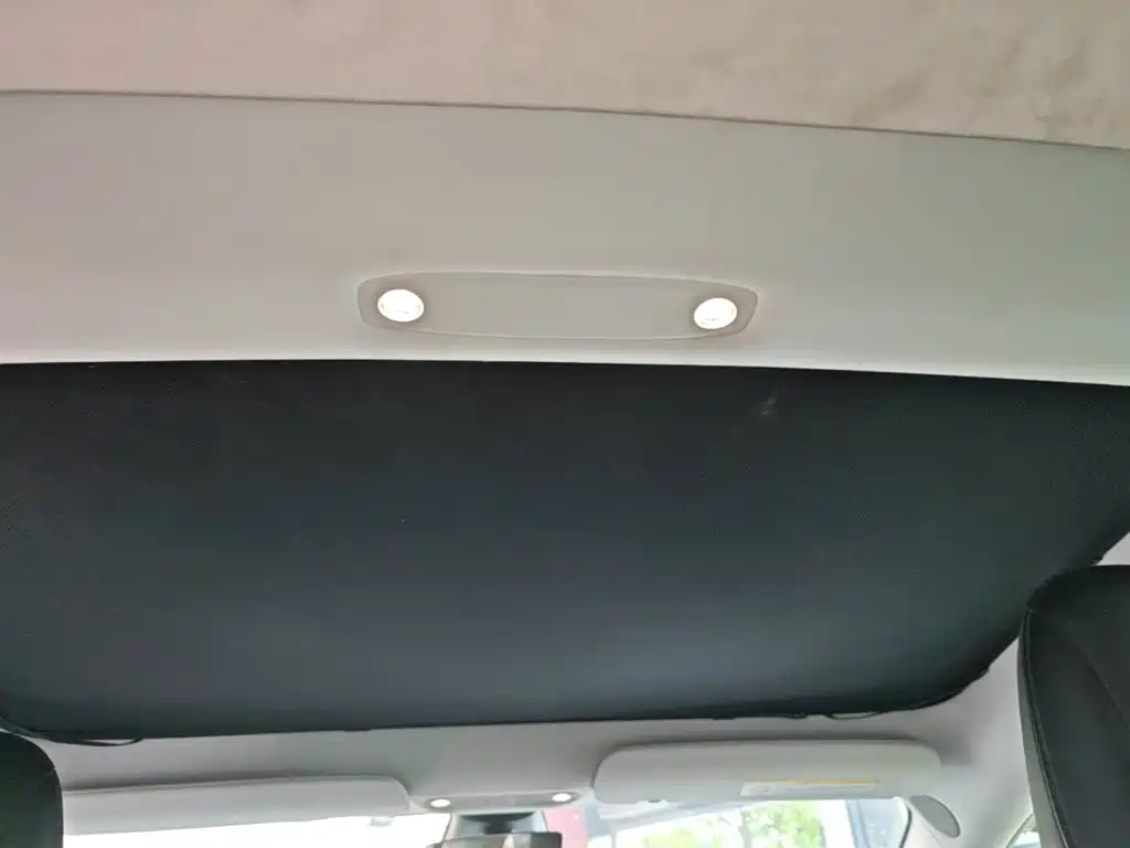 Tesla Model 3 (Import) 2019 2019 Long Range All-Wheel Drive Edition