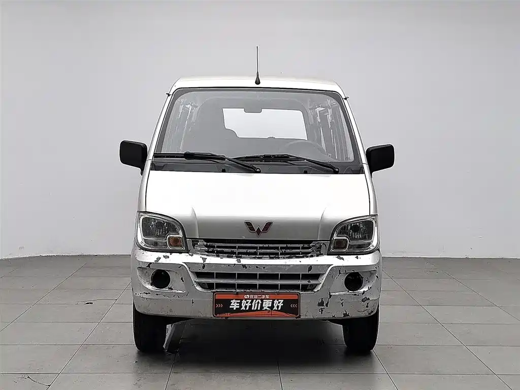 Wuling Motors Wuling Zhiguang 2015 2013 1.0L Practical